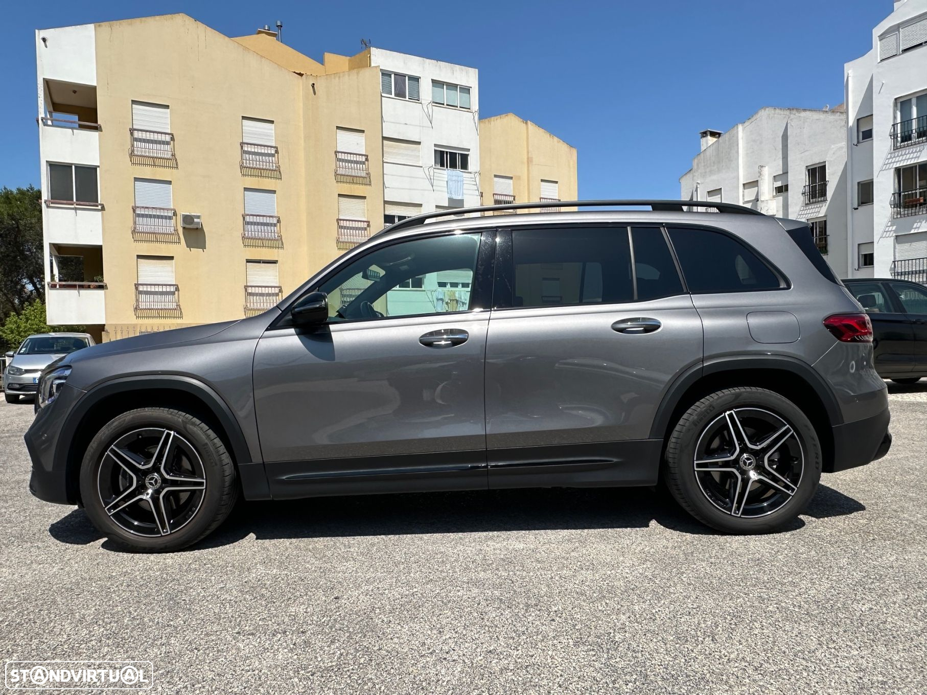 Mercedes-Benz GLB 200 AMG Line - 6