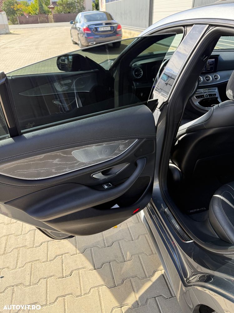 Mercedes-Benz CLS 300 d 9G-TRONIC AMG Line - 9