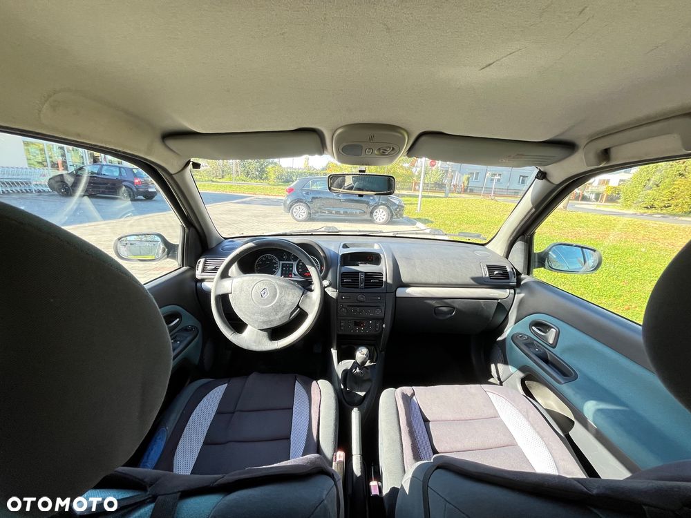 Renault Clio 1.2 - 7