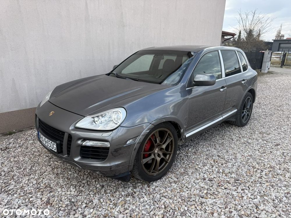 Porsche Cayenne Turbo - 4