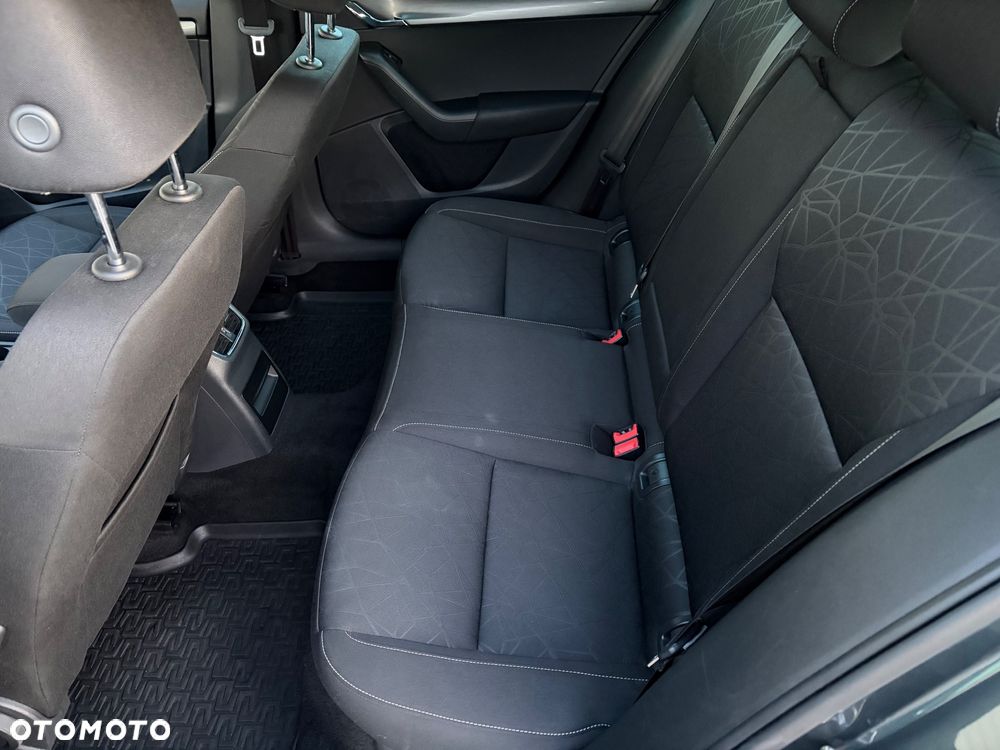 Skoda Octavia 1.8 TSI (Green tec) Ambition - 19