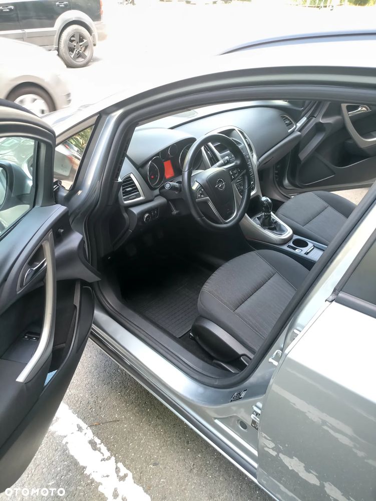 Opel Astra 1.7 CDTI Sport - 11