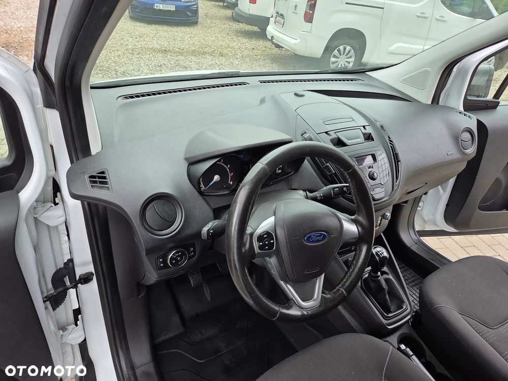 Ford Transit Courier Trend - 14