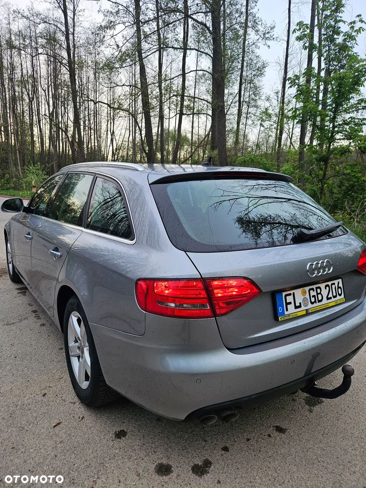Audi A4 Avant 2.0 TDI DPF Ambition - 11