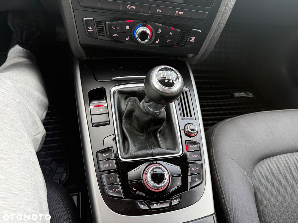 Audi A4 Avant 2.0 TDI Limited Edition - 26