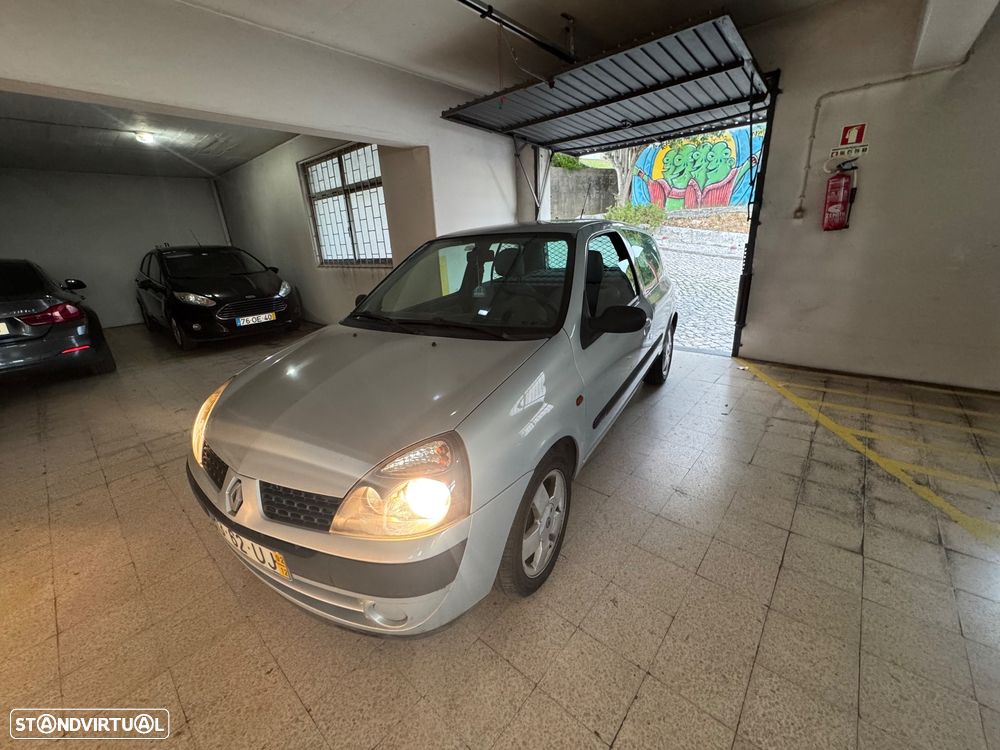 Renault Clio 1.5 dCi Confort Privilège - 1