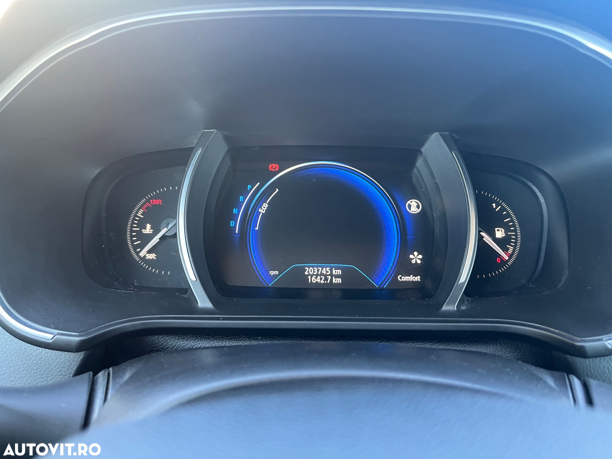 Renault Megane ENERGY dCi 110 EDC BOSE EDITION - 10