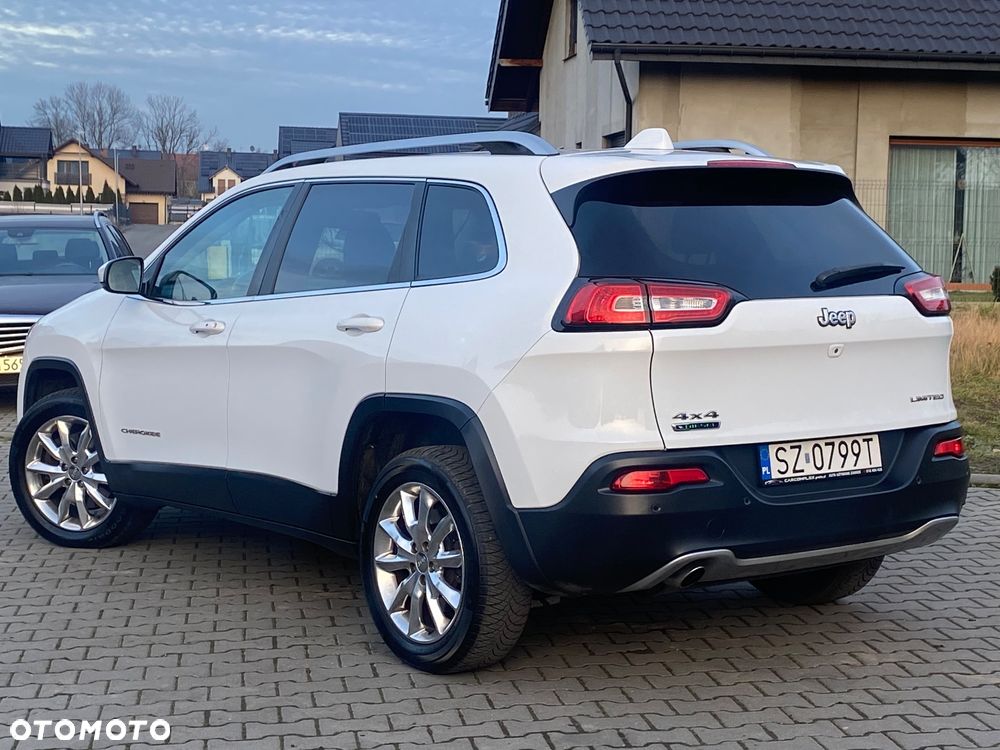 Jeep Cherokee - 7