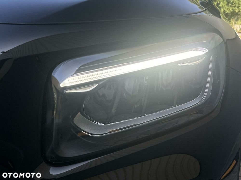 Mercedes-Benz GLB 200 Progressive 7G-DCT - 11