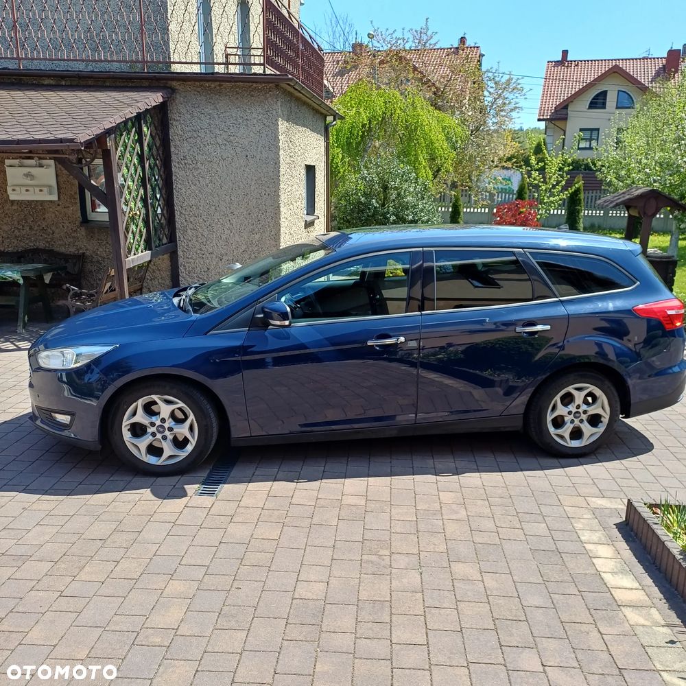 Ford Focus 1.5 TDCi Trend - 6