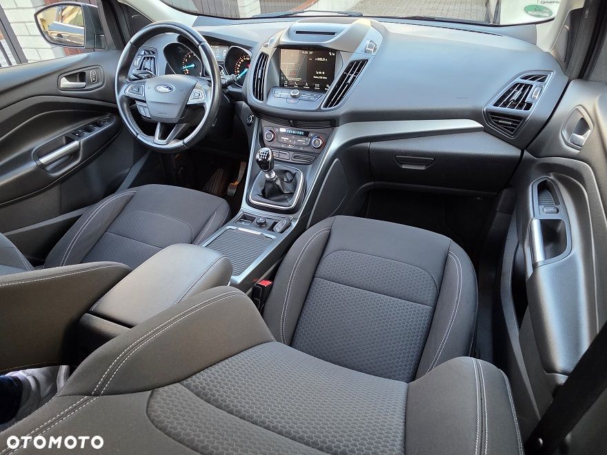 Ford Kuga 1.5 EcoBoost FWD Titanium ASS - 25