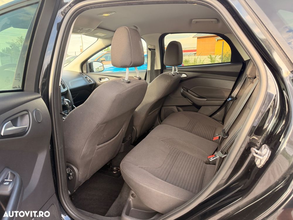 Ford Focus 1.6 Ti-VCT Aut. Titanium - 10