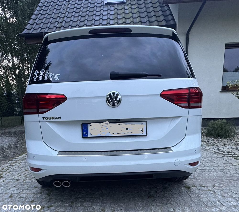 Volkswagen Touran - 5