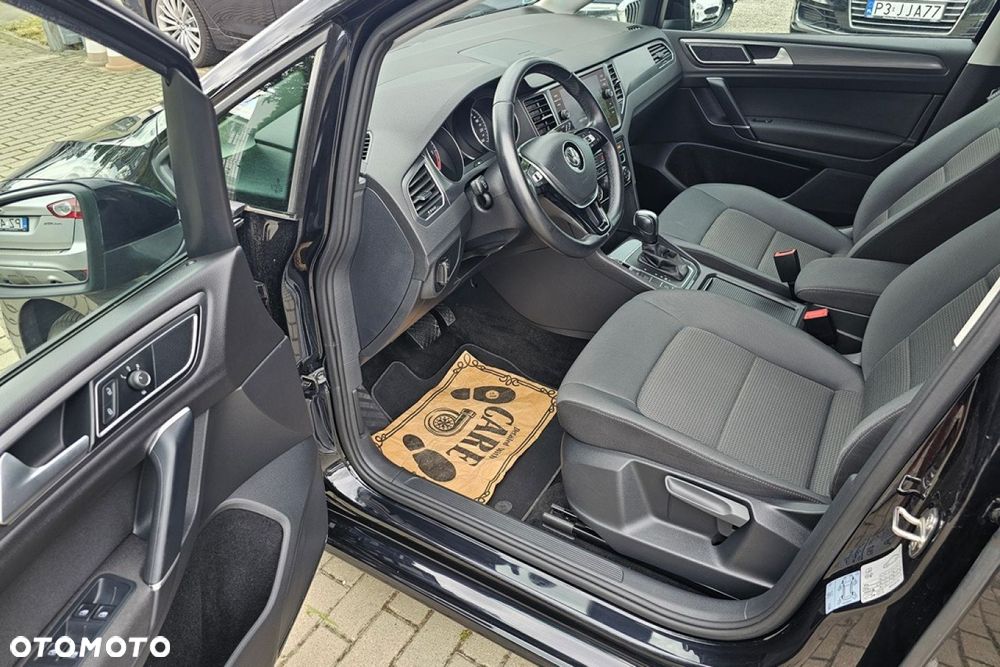 Volkswagen Golf Sportsvan - 15