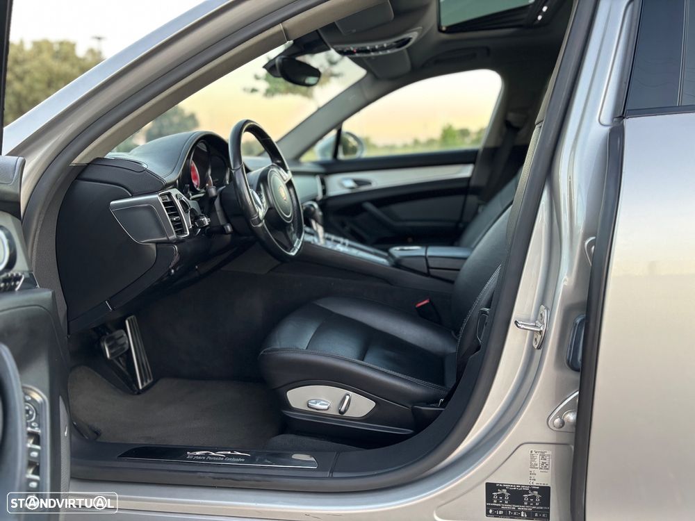 Porsche Panamera 3.0 V6 - 28
