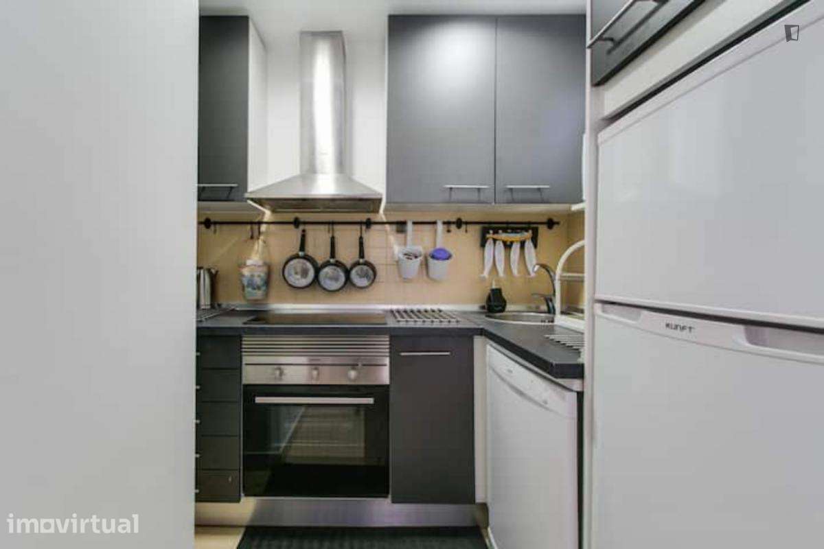 Apartamento com 2 quartos - localizado em Lisbon - Grande imagem: 2/27
