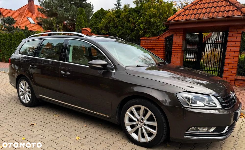 Volkswagen Passat 2.0 TDI Highline DSG - 16