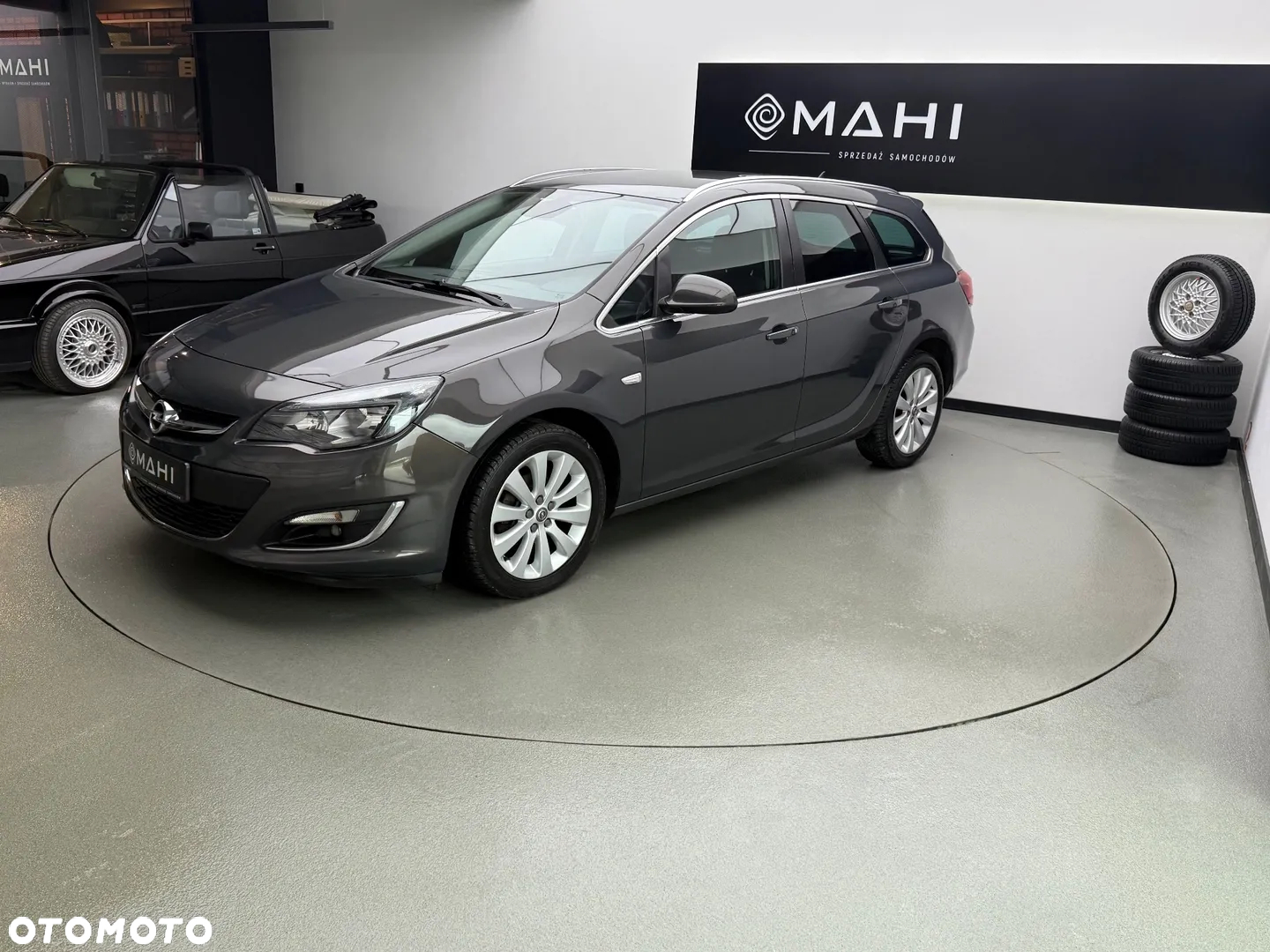 Opel Astra 1.4 EcoFLEX Cosmo - 6