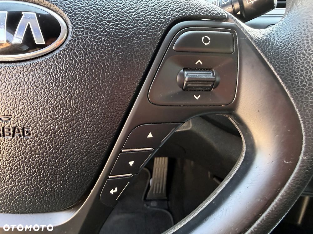 Kia Ceed 1.4 CVVT Spirit - 16
