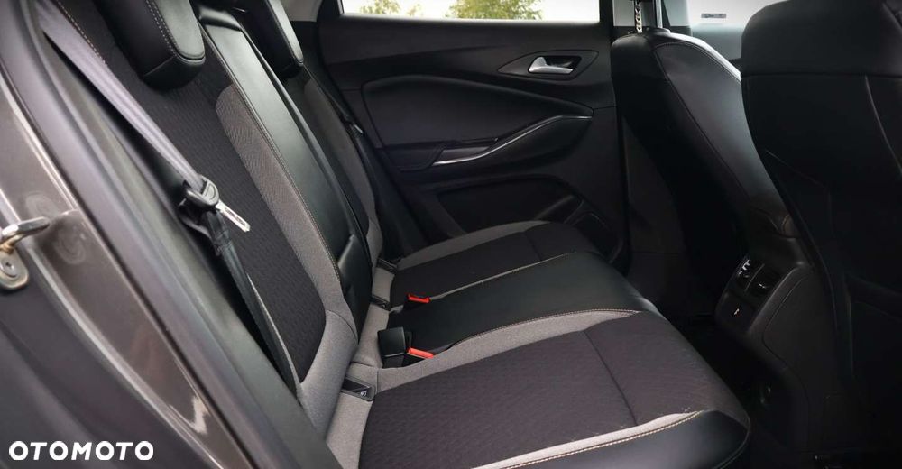 Opel Grandland X - 18