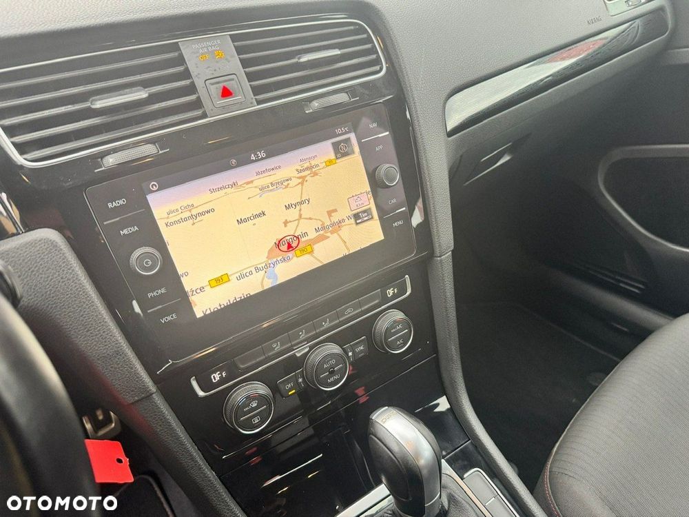 Volkswagen Golf 1.0 TSI DSG Sound - 14