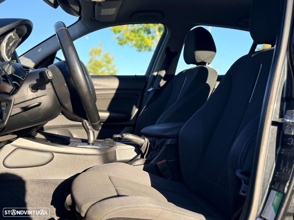 BMW 118 dA Line Sport - 4