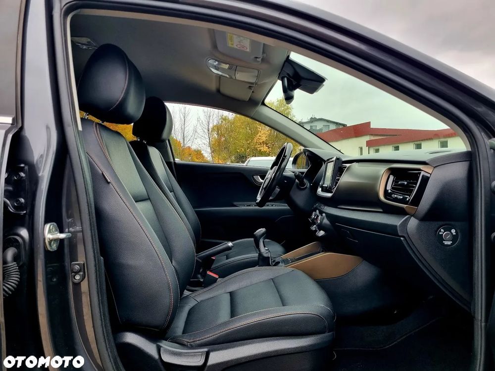 Kia Stonic 1.4 L - 11