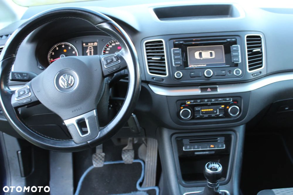 Volkswagen Sharan 1.4 TSI BMT Trendline - 11