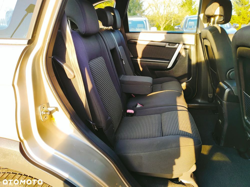 Chevrolet Captiva 2.4 2WD 7 Sitzer LS - 20