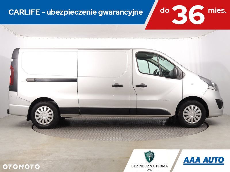 Opel vivaro - 7