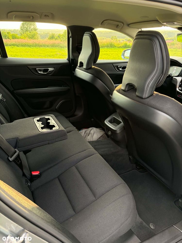 Volvo V60 Cross Country D4 AWD - 20