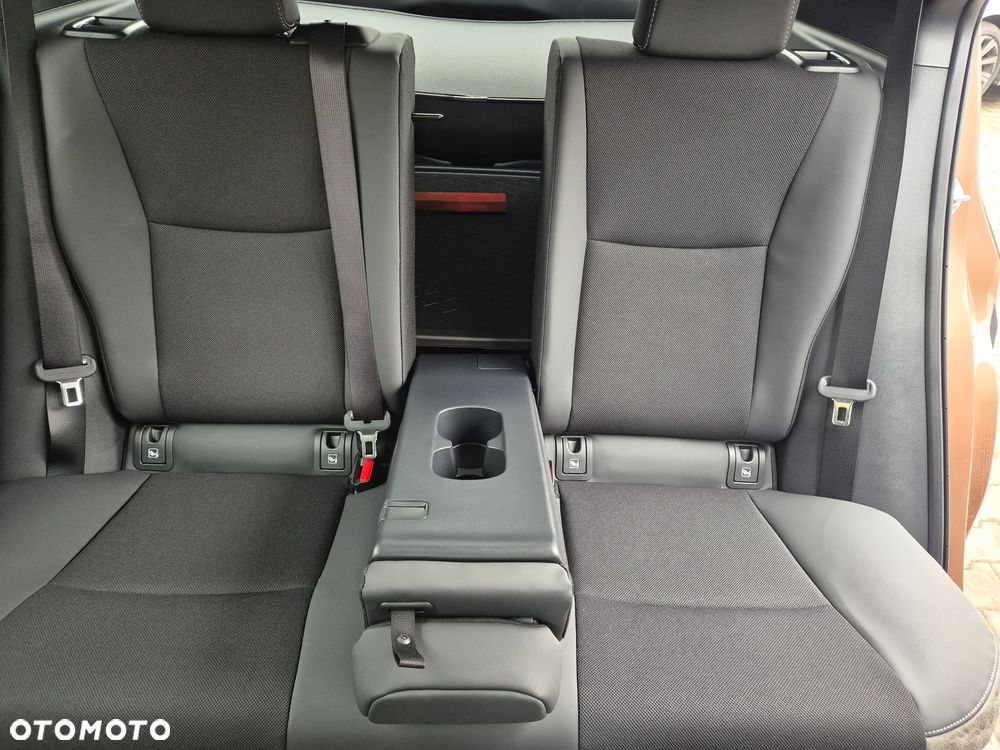 Toyota Yaris Cross - 19