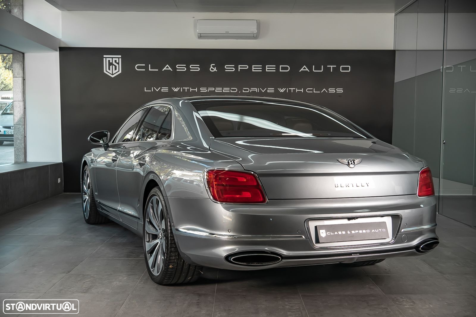 Bentley Flying Spur W12 - 23