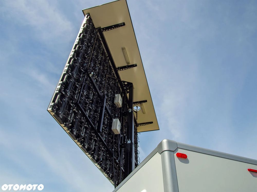 ADER SCREEN-LED  EKRAN/WYŚWIETLACZ - 8