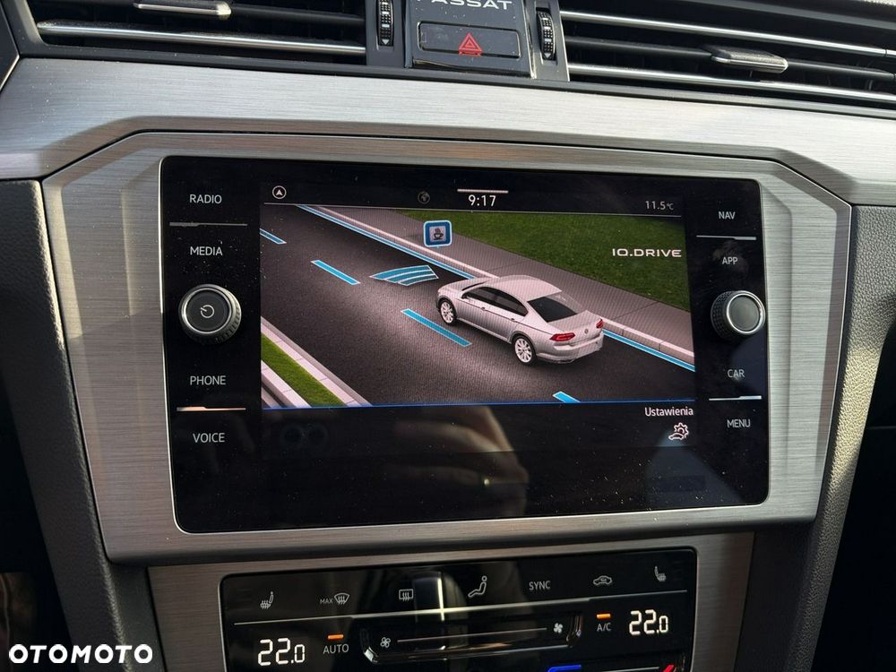 Volkswagen Passat 1.5 TSI EVO Essence DSG - 22