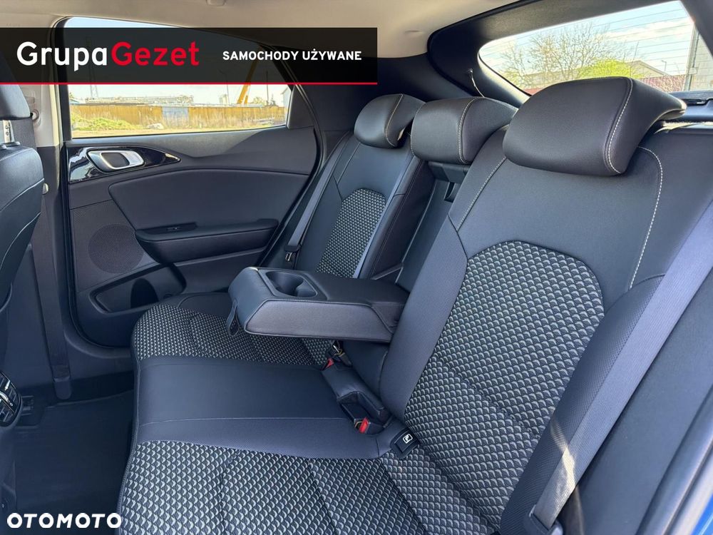 Kia XCeed 1.5 T-GDI Business Line - 16