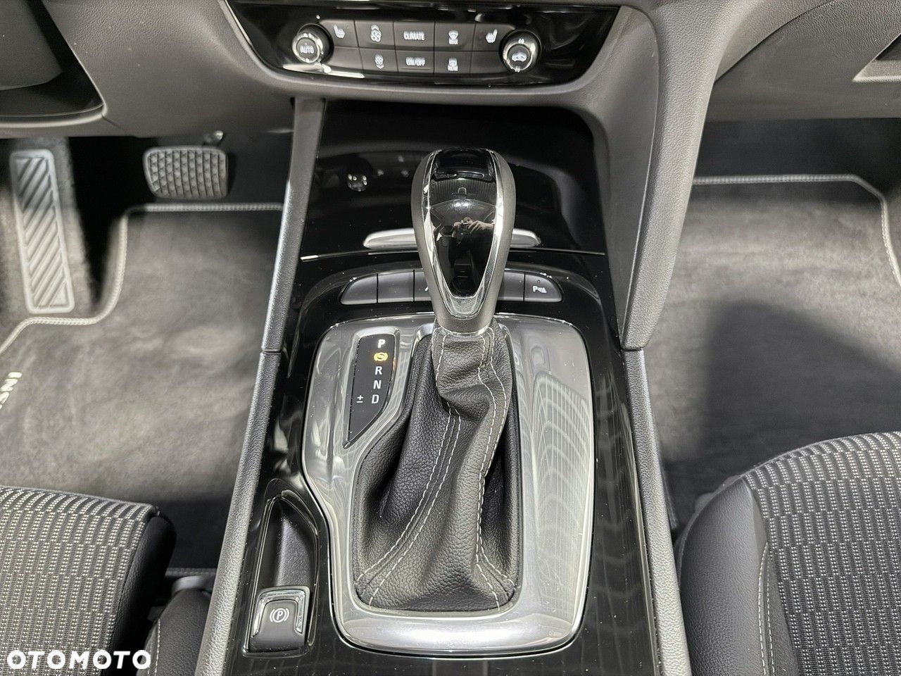 Opel Insignia Grand Sport 2.0 Diesel Ultimate Exclusive - 23