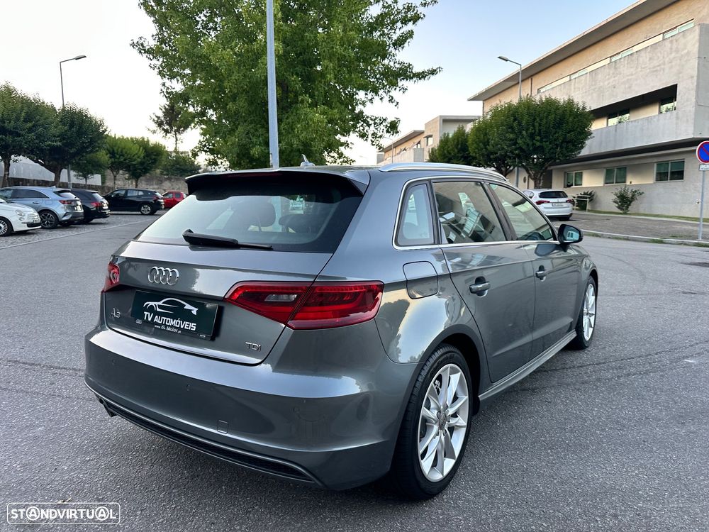 Audi A3 Sportback 1.6 TDI S-line - 11