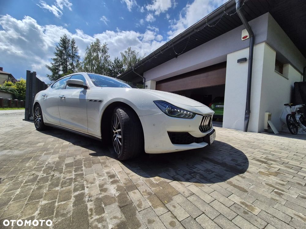 Maserati Ghibli S GranLusso - 9