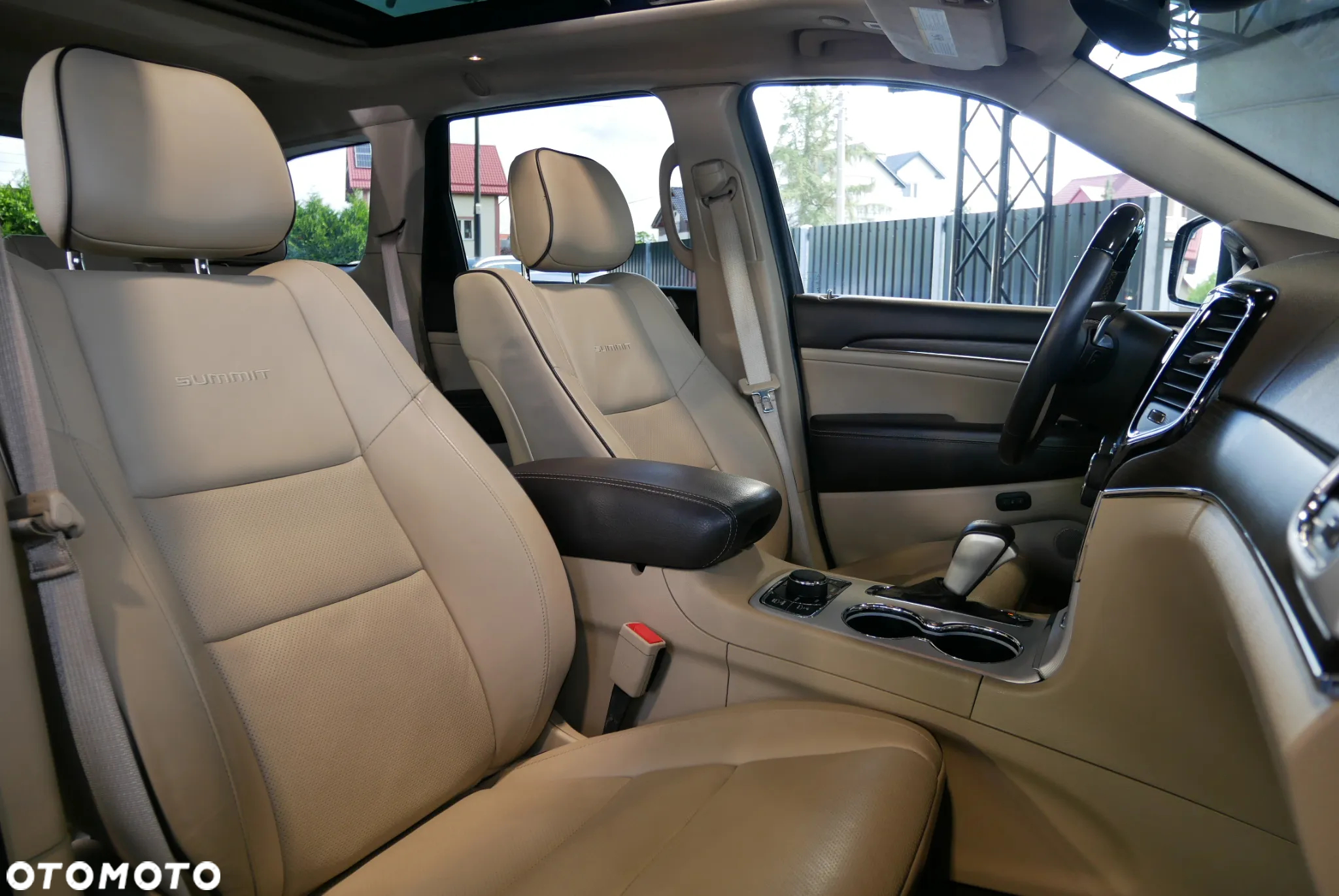 Jeep Grand Cherokee 5.7 V8 HEMI Summit - 13