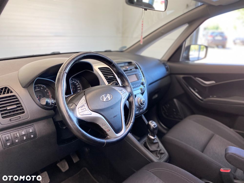 Hyundai ix20 1.6 blue YES Gold - 10