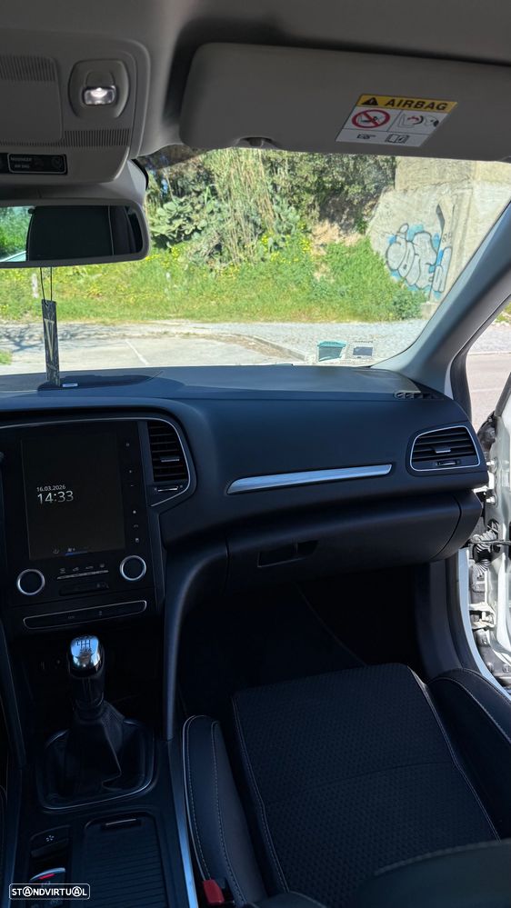 Renault Mégane Sport Tourer 1.5 dCi Bose Edition J18 - 10