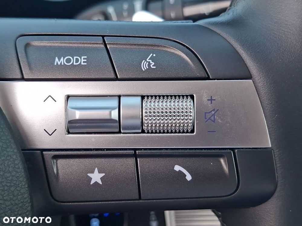 Hyundai Kona 1.6 GDI Hybrid Executive DCT - 28