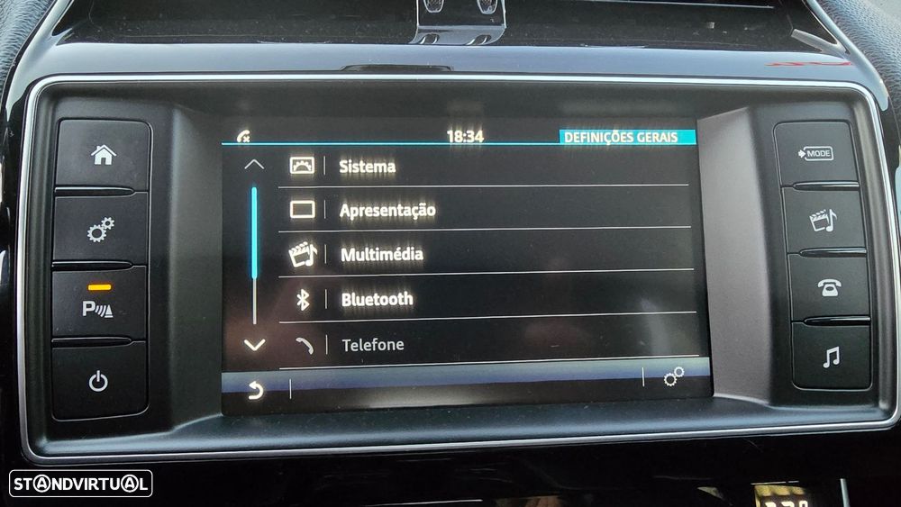 Jaguar XE 2.0 D R-Sport - 23