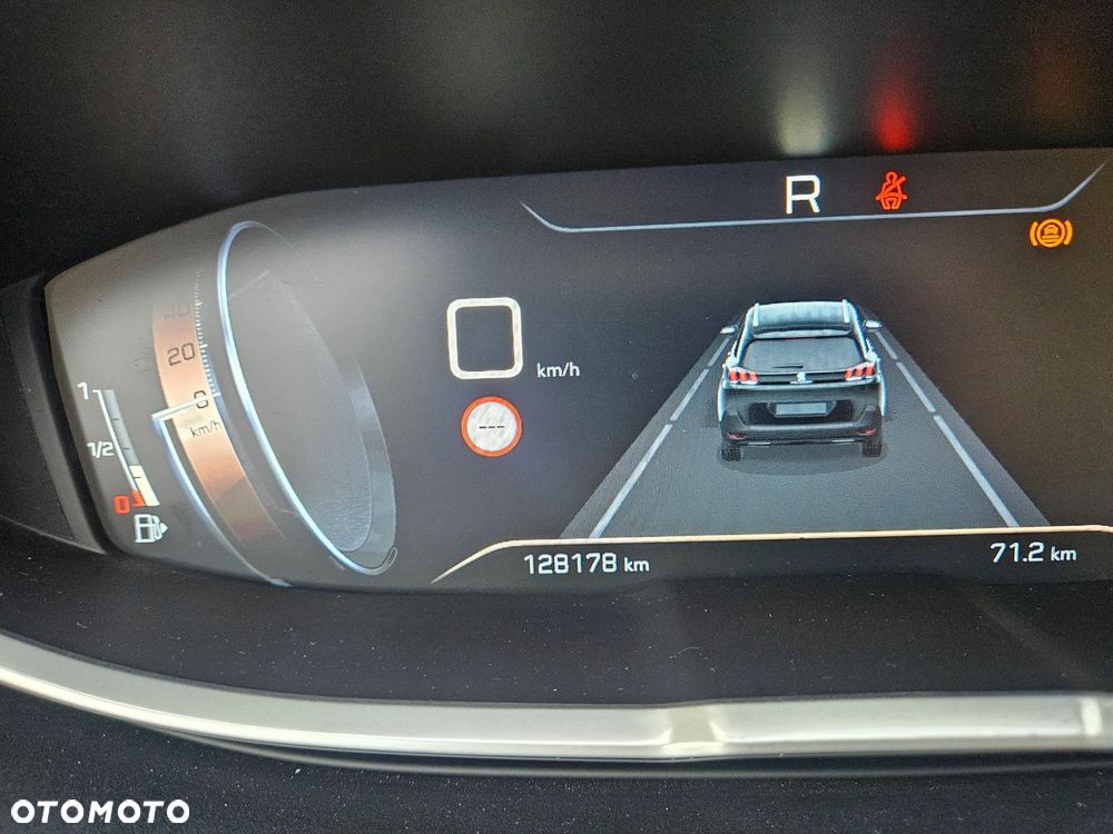 Peugeot 5008 2.0 BlueHDI GT S&S EAT6 - 32