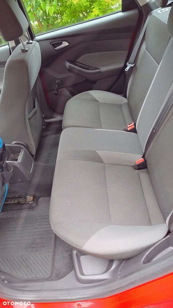 Ford Focus 1.6 TDCi Edition - 10