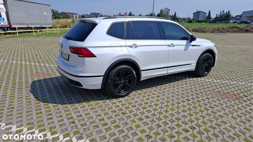 Volkswagen Tiguan - 3