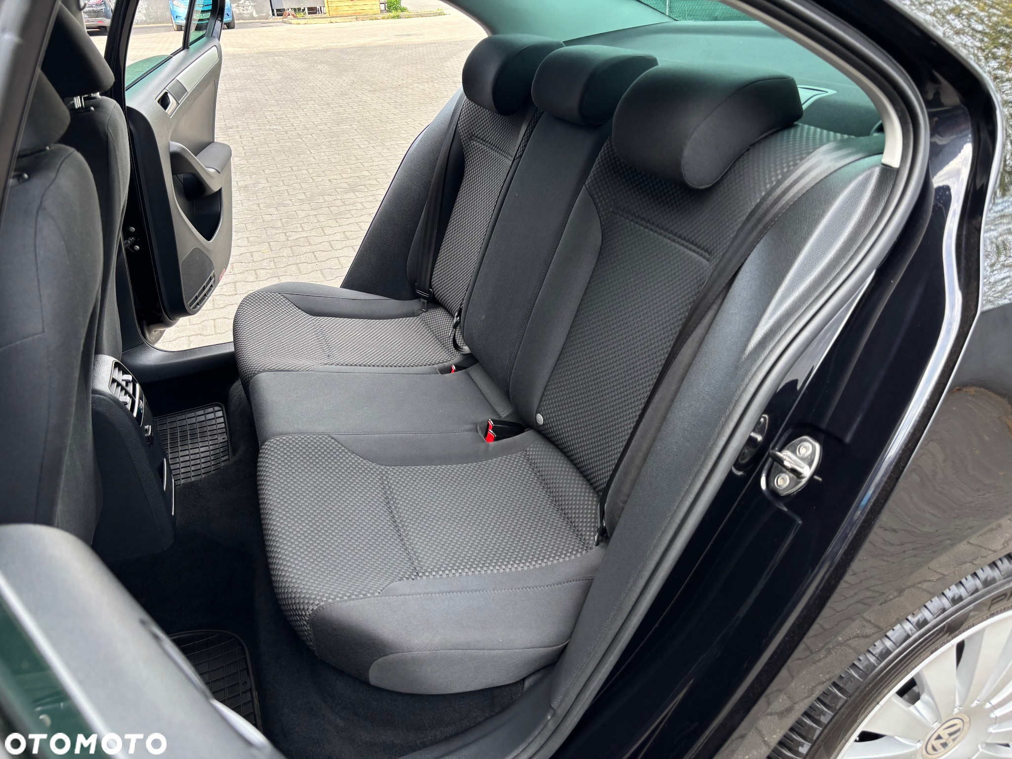 Volkswagen Jetta 1.2 TSI BMT Comfortline - 28