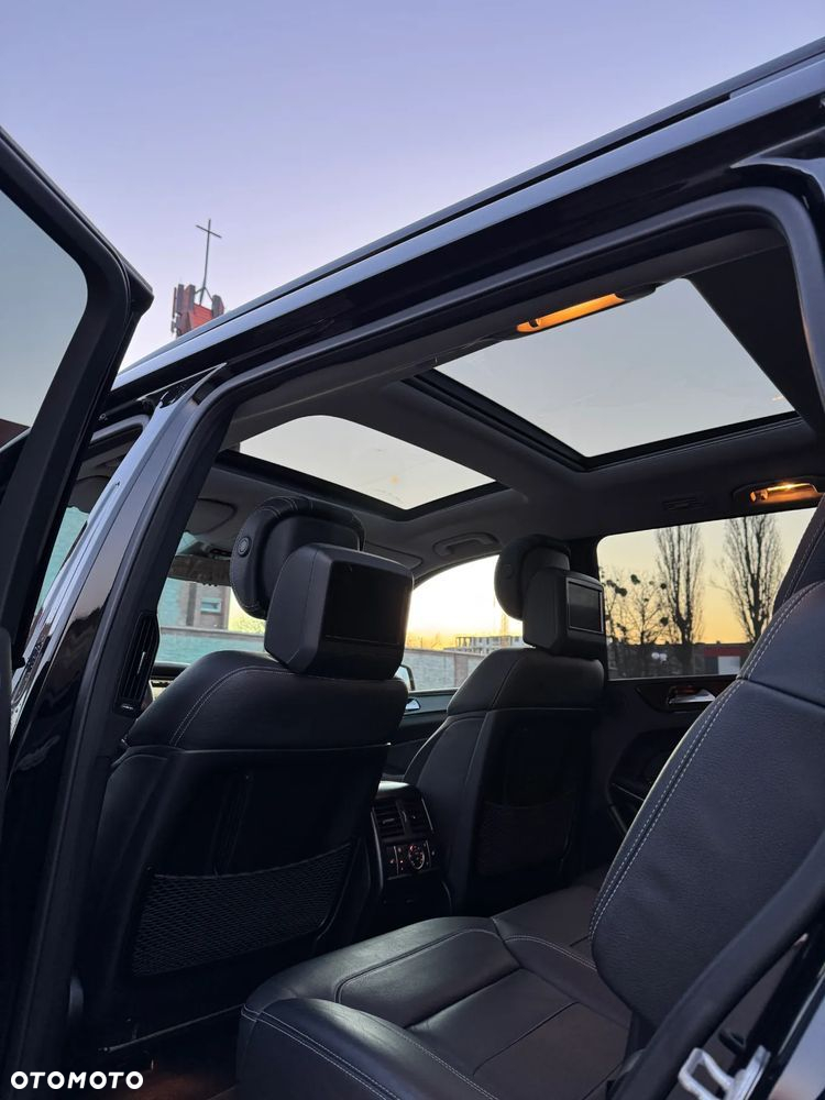 Mercedes-Benz GL 500 4Matic (BlueEFFICIENCY) 7G-TRONIC - 12