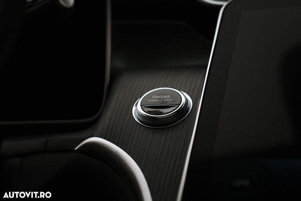 Mercedes-Benz GLC - 34